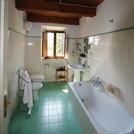 Fattoria Di Arsicci Villa Caprile (Tuscany)